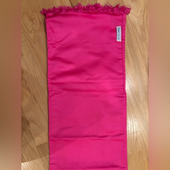 Vintage BONWIT TELLER Solid Bubblegum PINK Muff - Picture 6 of 14